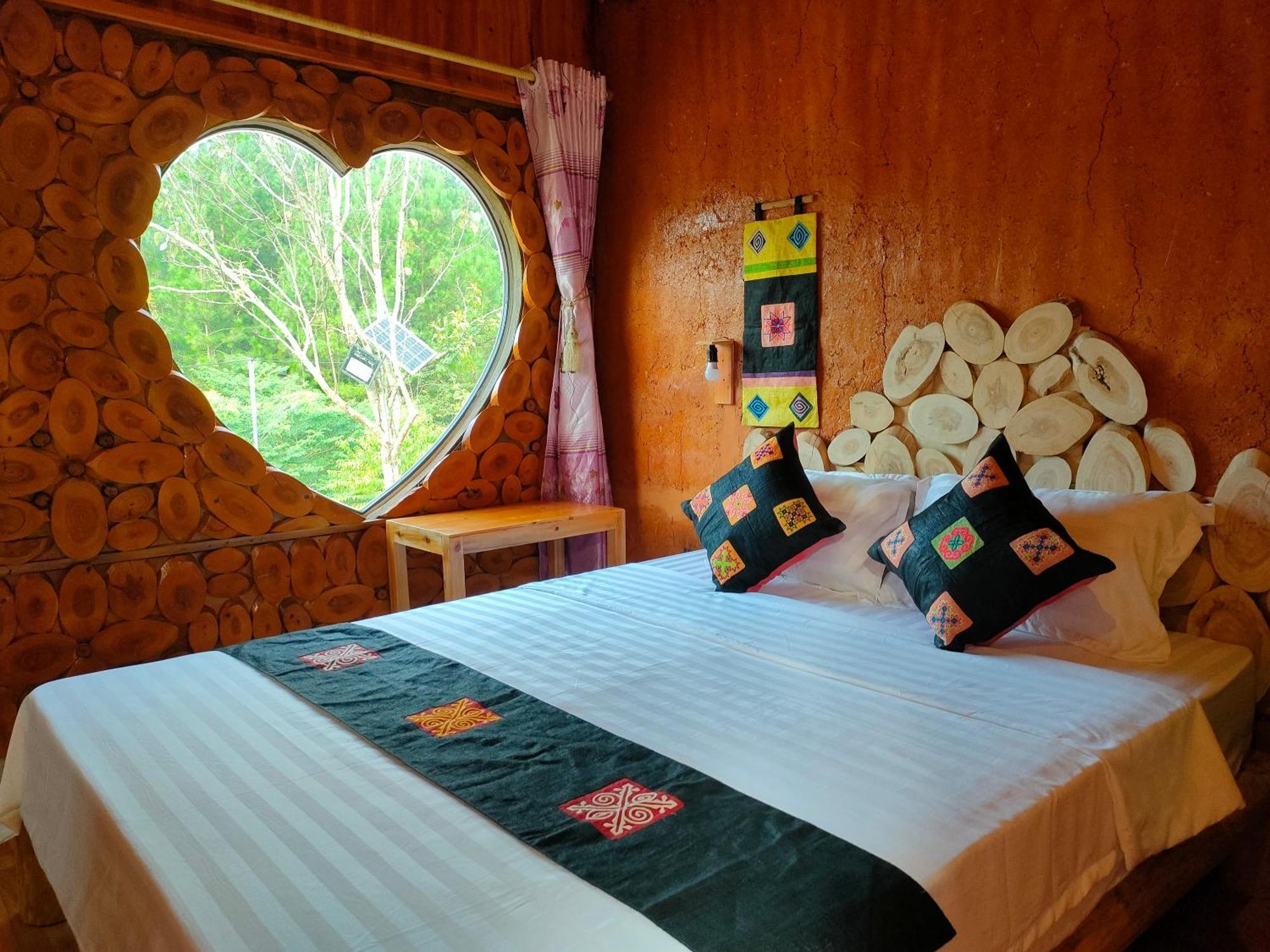 Ly Danh Homestay Quan Ba Room photo